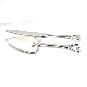 Beautiful Silver-plated Cake Serving Set with Heart Detailing